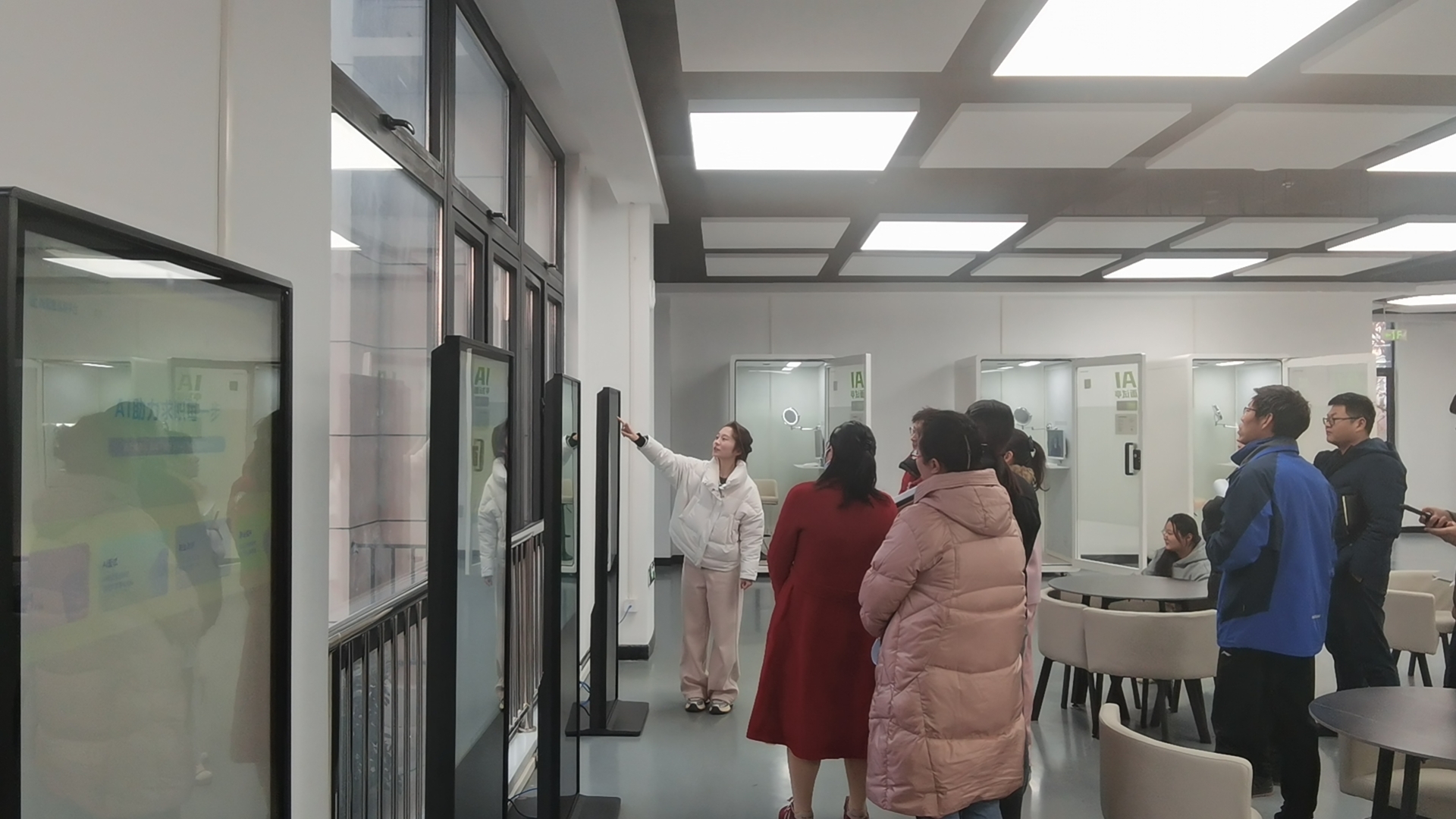 20251219165827212_iySEvwCb.jpg 2b7fbe5a3eaee2e210ab956870fe835a.jpg