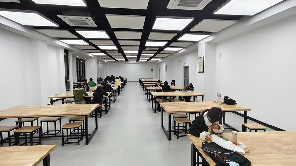 20251107103051728_RzD9Uz44.jpg 微信图片_20251106191012.jpg