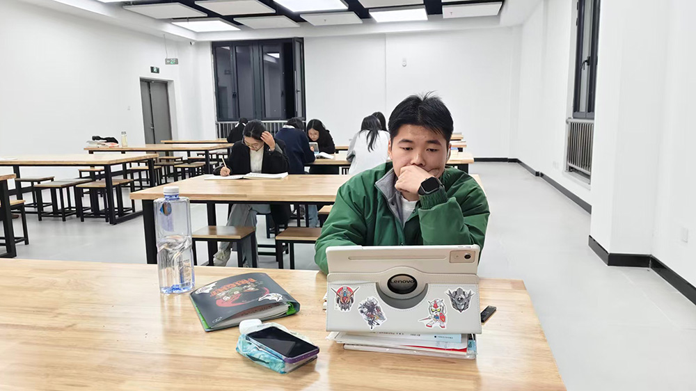 20251107103203732_DmvSmz3q.jpg 微信图片_20251106191048.jpg