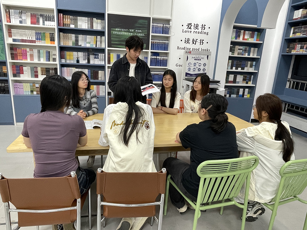 小组分享.jpg